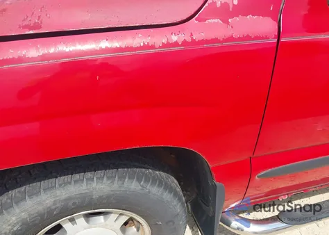 2002 GMC Sierra 1500 Sl z USA, uszkodzony, nr VIN 2GTEC19V221289066